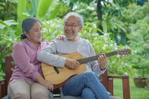Benefits Of Music Therapy For Seniors